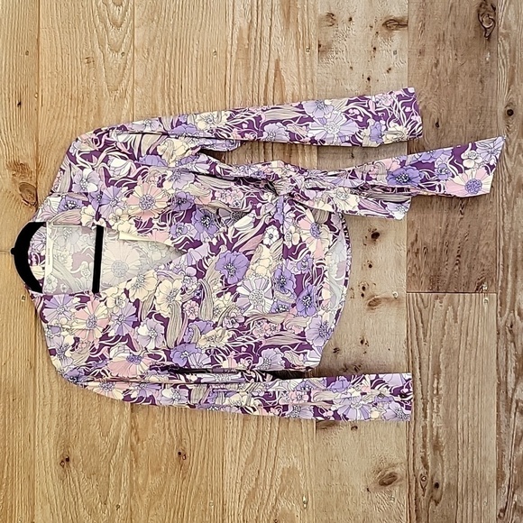 Rebecca Taylor Size Medium Purple Poppy Field Wrap Top NWT - Picture 1 of 8